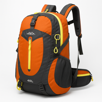 Explorer Pro 40L — Lätt Vandringsryggsäck med Nödfunktioner